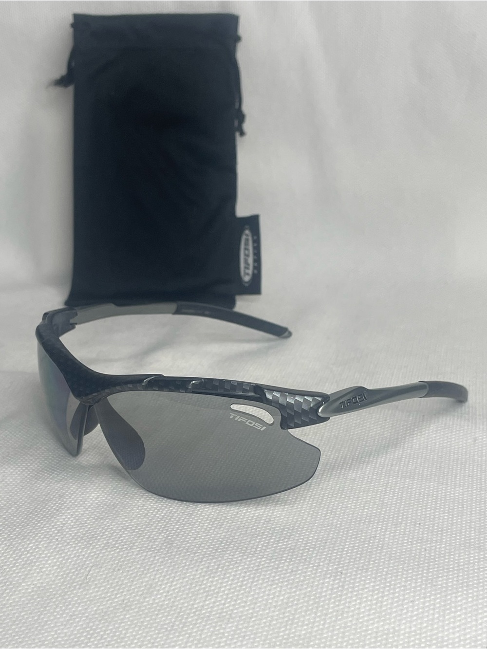 Tifosi Tyrant Polarized Wrap Sunglasses Silver Metal Carbon Smoke Fototec Lenses